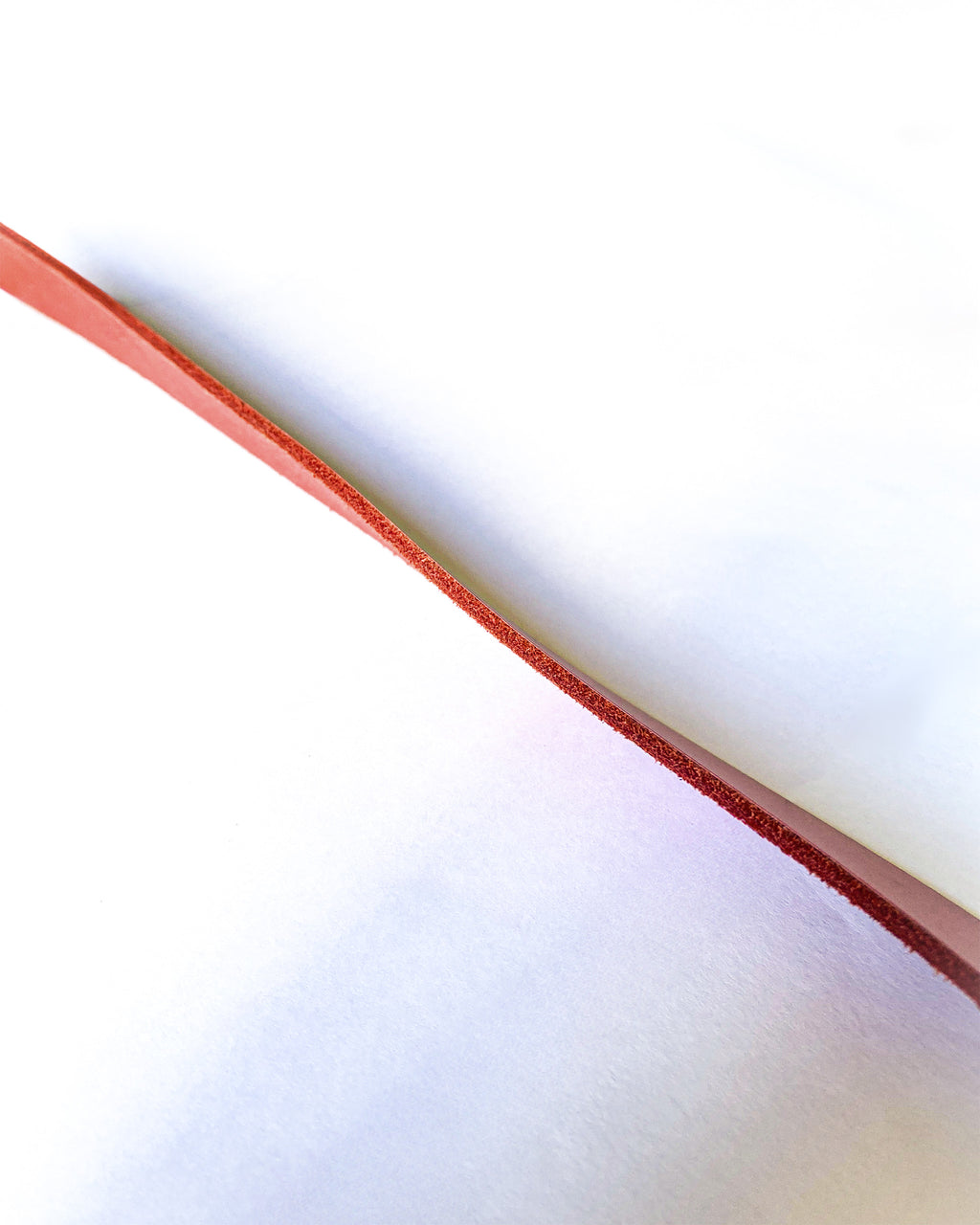 Cinturón Rojo — Hebilla Estilizada