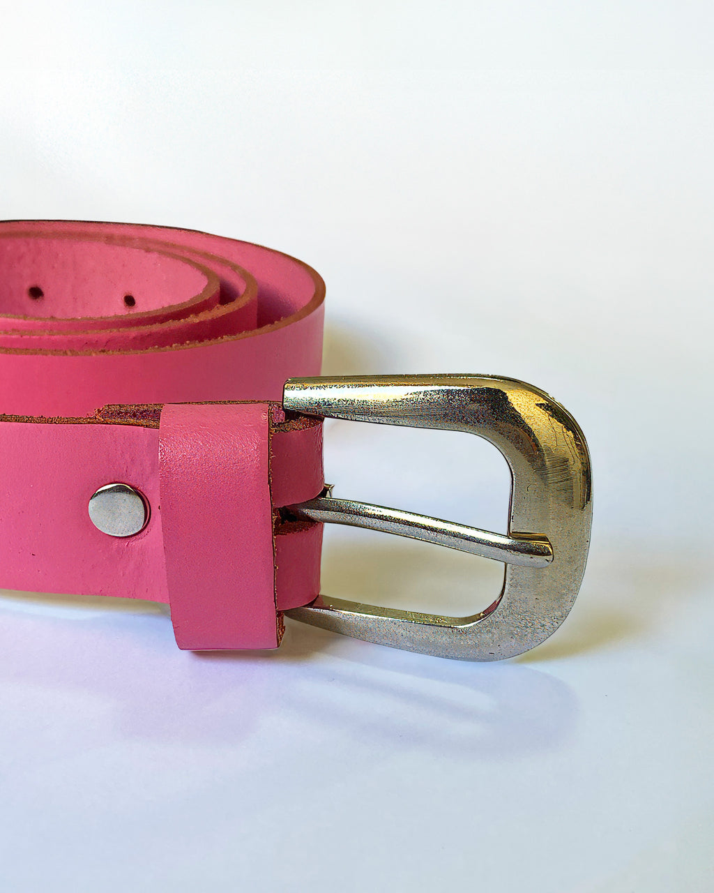 Cinturón Rosado — Hebilla Estilizada